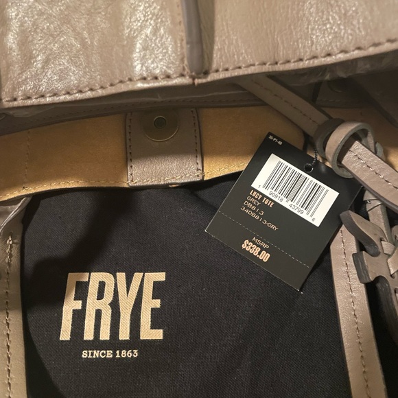 NEW Frye Lucy Leather Grey Tote Bag - Picture 5 of 7